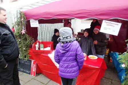 FF_Salmuenster_-_Weihnachtsmarkt_2014-005