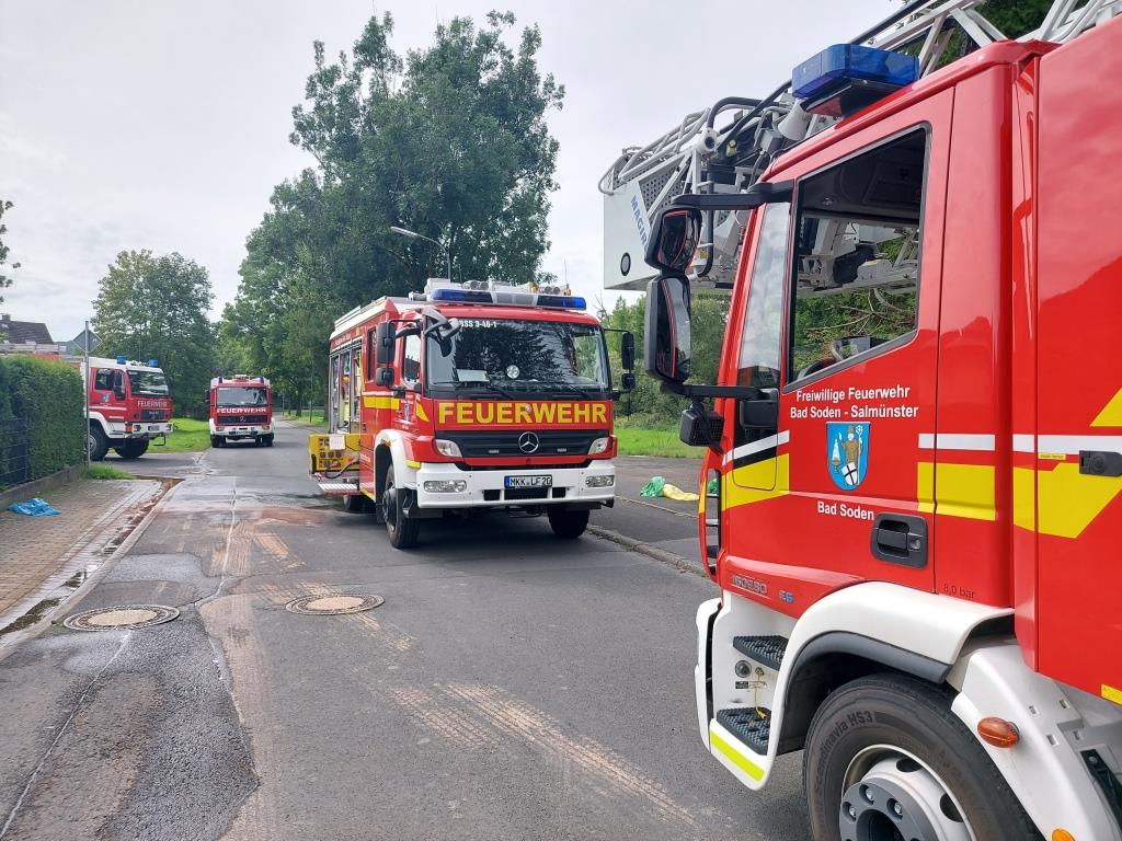 F 2 Brand Garage mit Pkw 2023 033