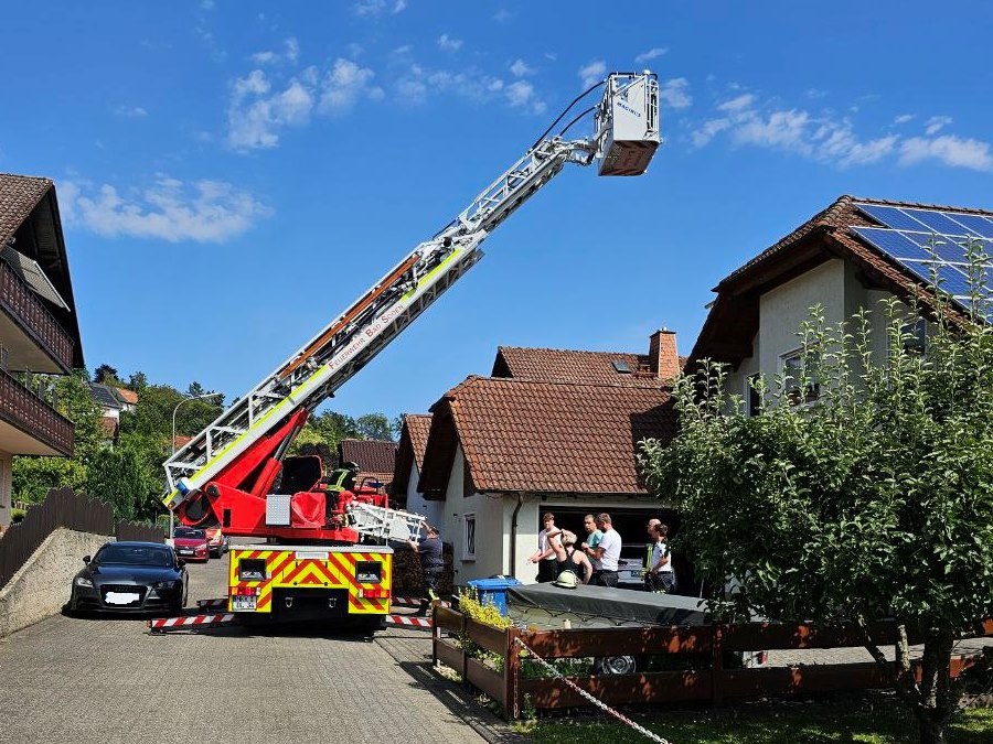 H 1 Y Unterstuetzung RD Drehleiter 2024 012