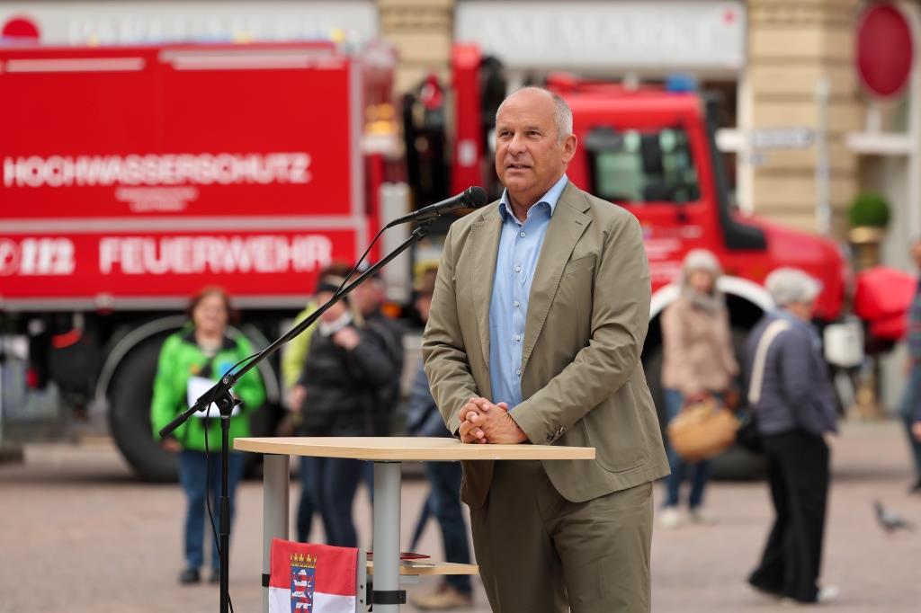 Offizielle Uebergabe GW L KatS 2024 021