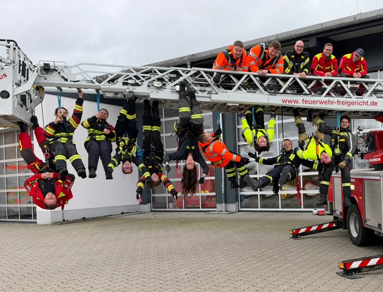 2026 10 17 FF MKK Lehrgang Absturzsicherung HLZ Somborn 2026 008